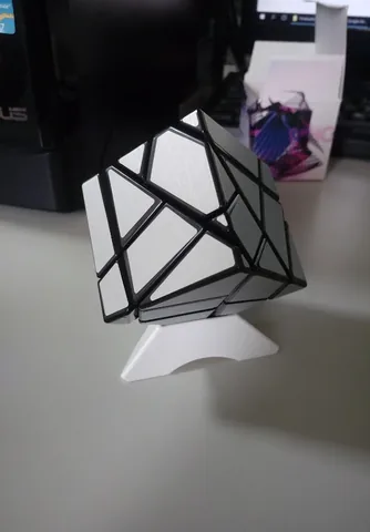 畸形魔術方塊